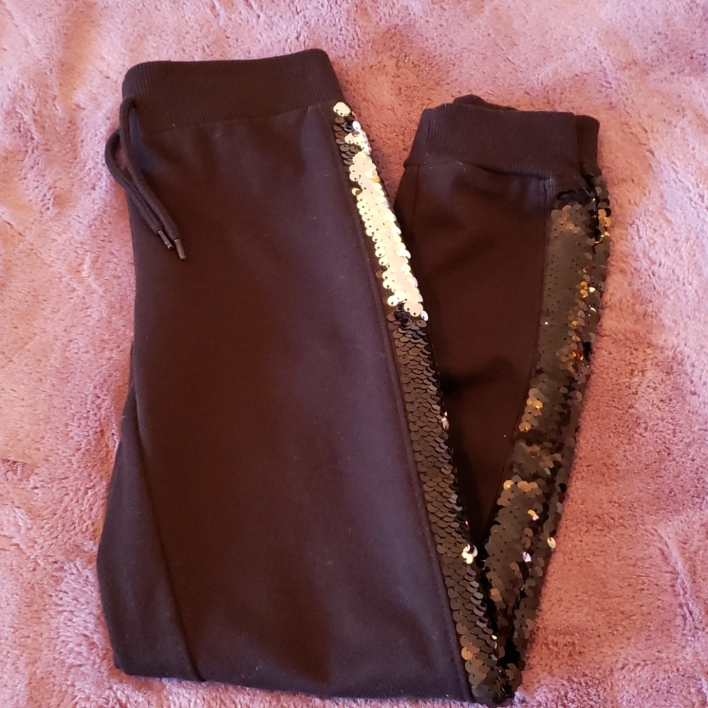 NWOT Girls Flip Sequin Sweat Pants